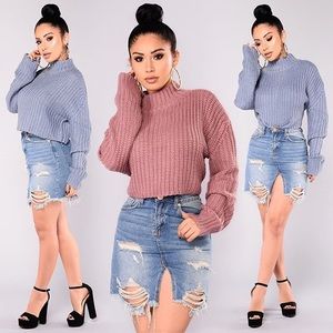 Fashion Nova destroyed denim skirt size Large